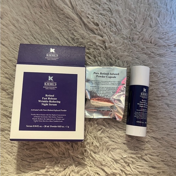 Kiehl’s Retinol fast release Wrinkle-Reducing Night Serum